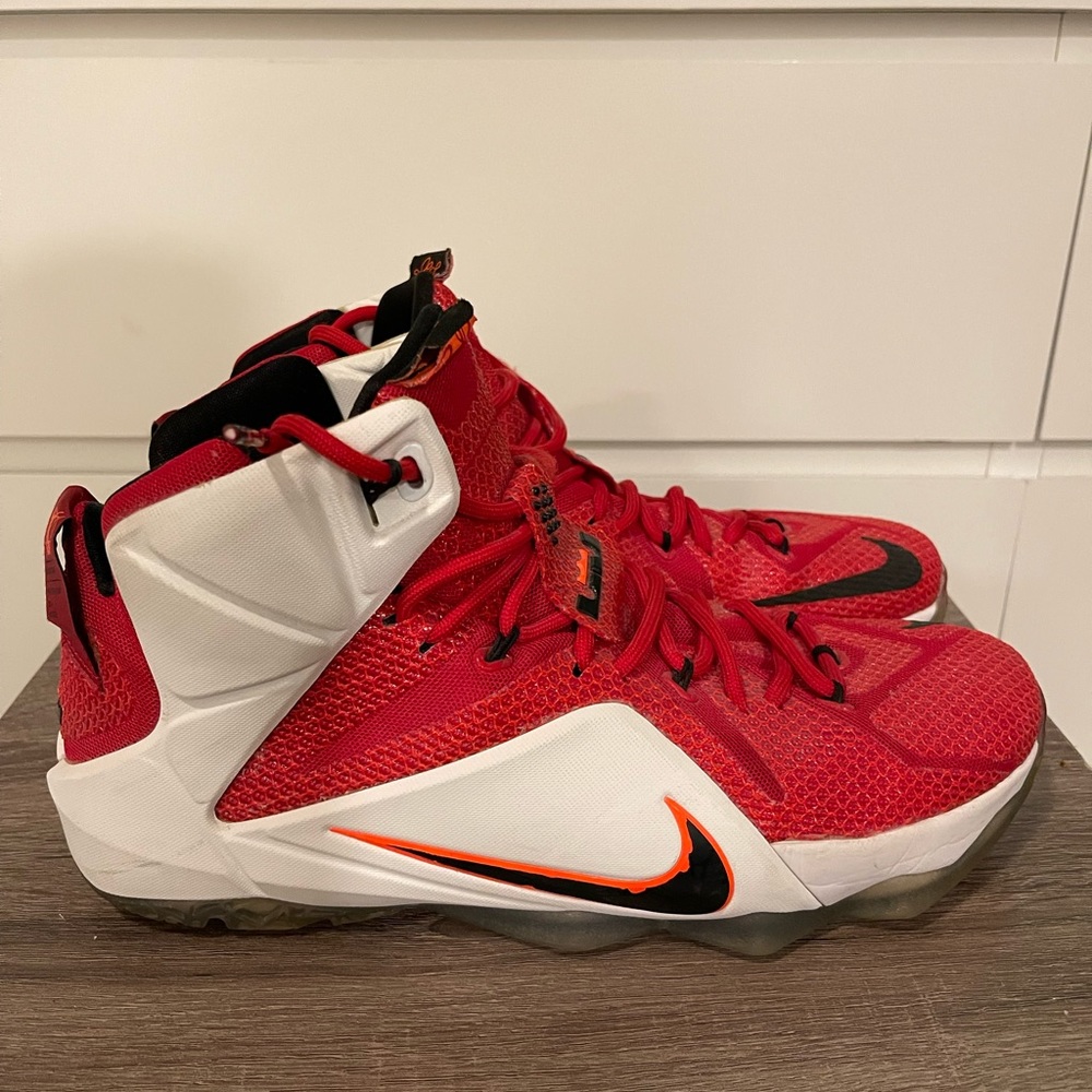 Lebron 12